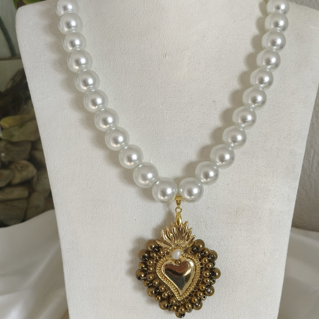 COLLAR PERLA SAGRADO